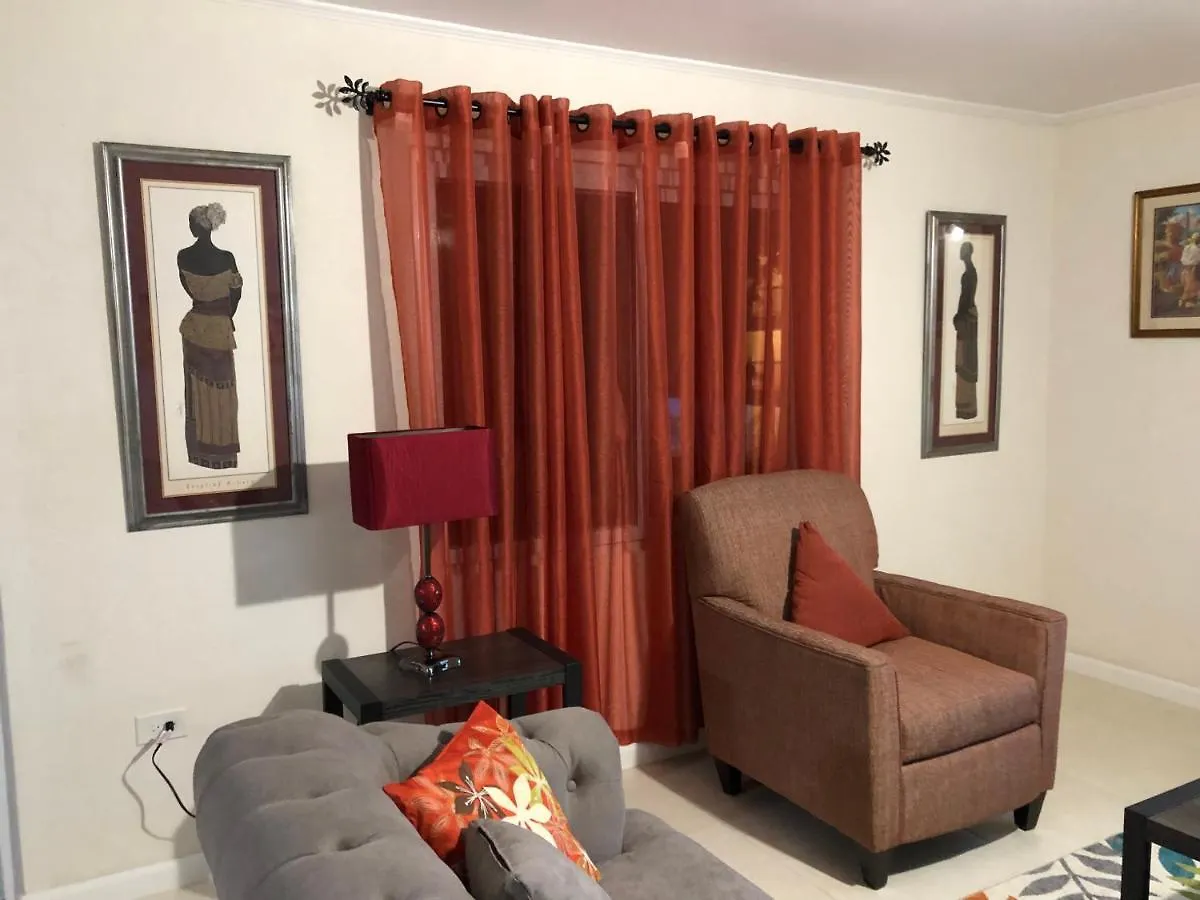 Anna'S Joye Chatham Montego Bay Apartment